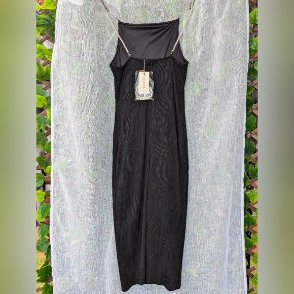 BNWT / Rihoas / Medium / LArge / The Black Water Ripple Textured Cami Dress - Picture 4 of 5